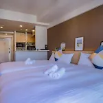 Apartment Hotel 11 Shinsaibashi 3