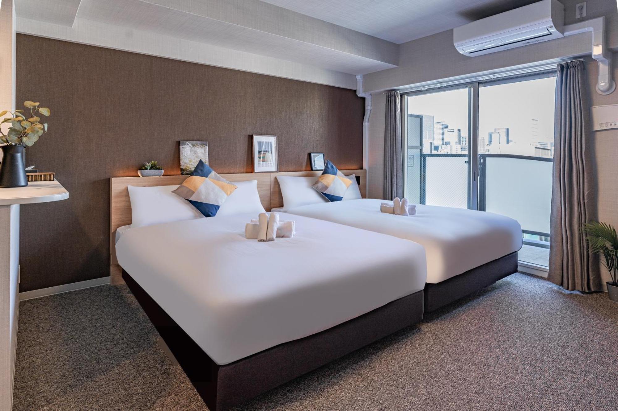 11 Shinsaibashi 3 * Osaka